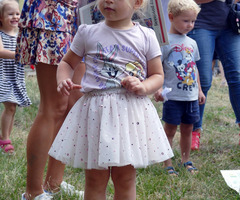  (photo)