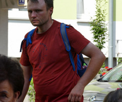  (photo)