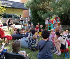  (photo)