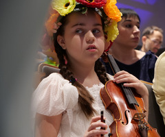  (photo)