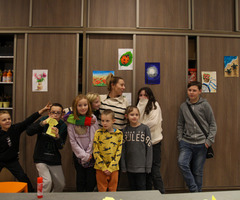  (photo)