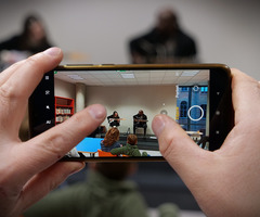  (photo)