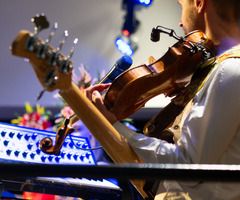  (photo)