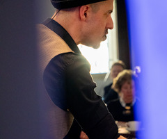  (photo)