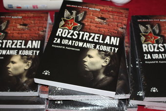 Rozstrzelani za uratowanie kobiety