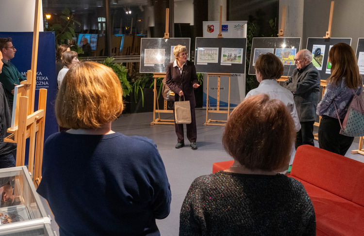 Rzeczywistość w krzywym zwierciadle – Á propos Henryka Derwicha